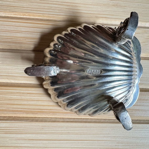 Silver Shell Bowl vintage item, like new