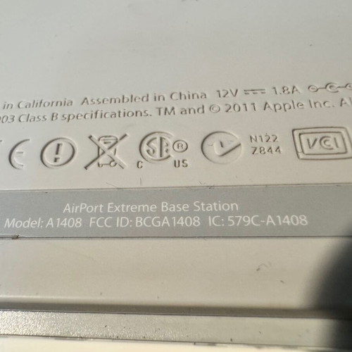 Apple AirPort Extreme 802.11n (5th Generation) Base Station used