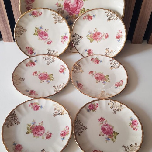 Bavaria dessert plates like new
