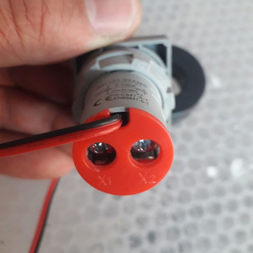 Ammeter like new, dimensions 3×3 cm with 2 cm rear diameter