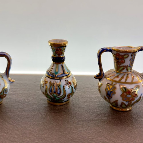 Ikaros Rhodes miniatures set like new, 3 pieces