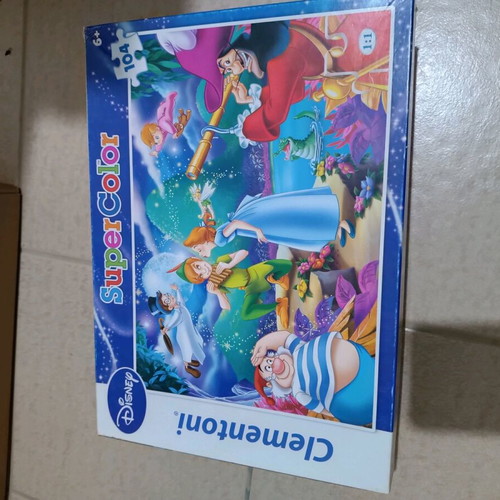 Peter Pan Puzzle with 104 Pieces like new