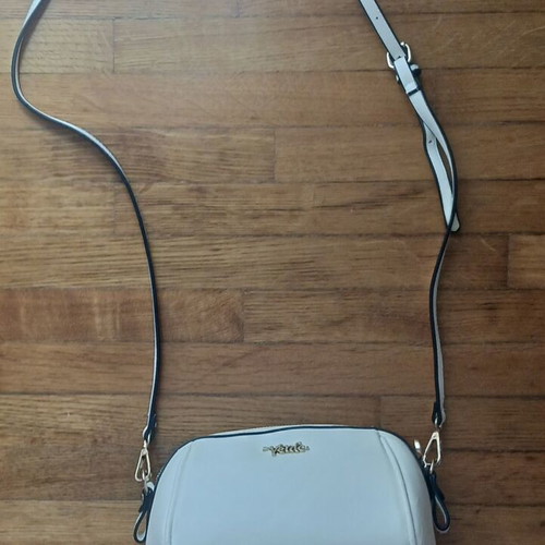 Verde small white crossbody bag used