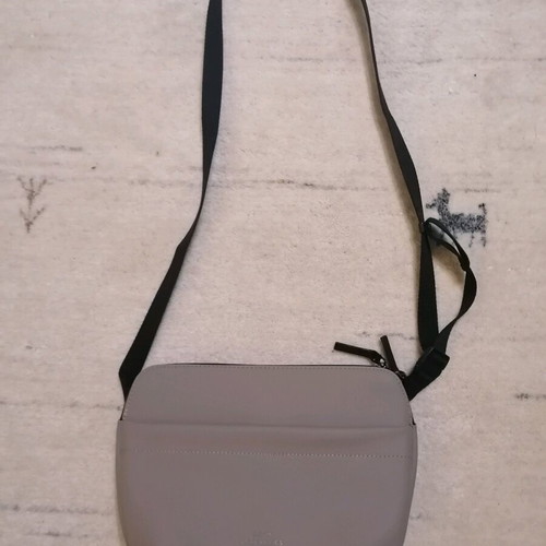 Ucon Acrobatics crossbody bag new, dark sand color