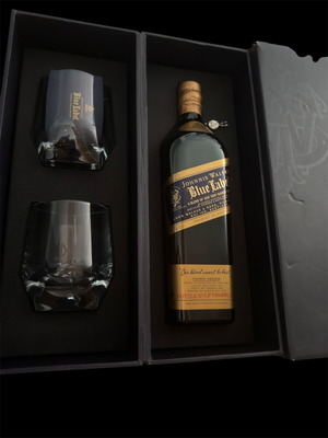 Johnnie Walker Blue Label σετ δώρου με 2 αυθεντικά ποτήρια, σφραγισμένο