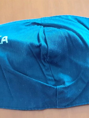 OAKA mask like new