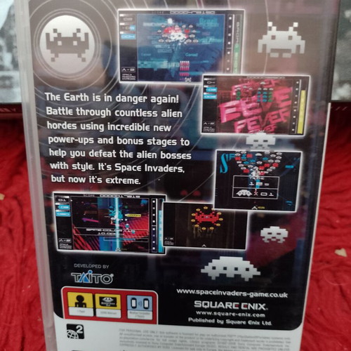 Space Invaders Extreme for PlayStation Portable (PSP) like new