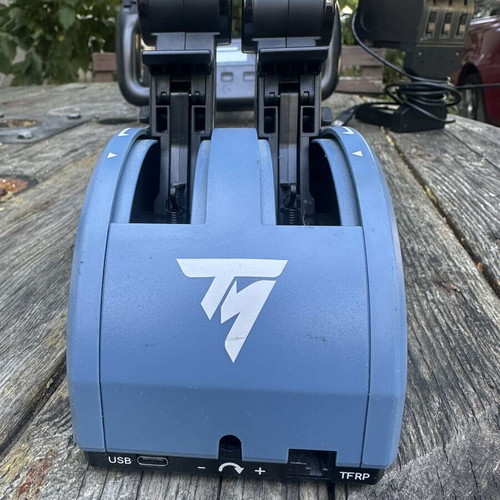 Thrustmaster TCA Quadrant Airbus joystick like new