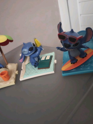 Stitch collection like new