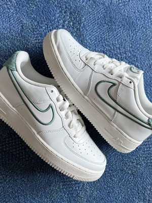 Nike Air Force 1 (GS) γυναικεία αθλητικά παπούτσια νούμερο 39