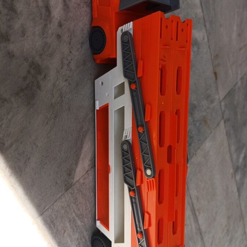 Hot Wheels Six-Level Truck Garage like new