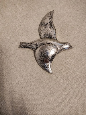 Wall decor birds like new