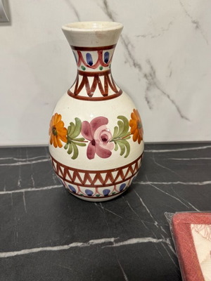 Ceramic vase from Italy used, 22 cm high