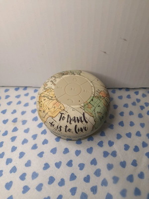 Cute Globe speaker used with microphone and call button