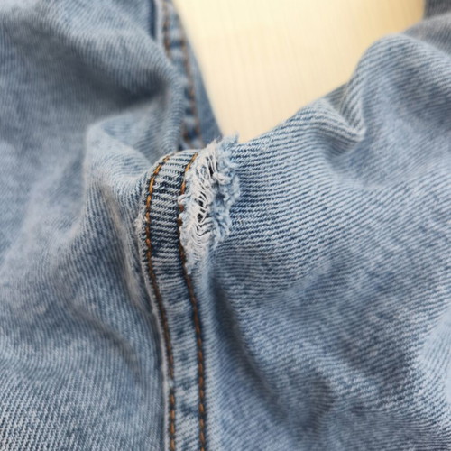 Pull & Bear jeans used, size L, with small defect
