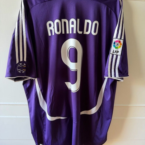 Ronaldo Real Madrid Jersey 2006-2007 like new XL