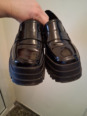 Alessandra Brunni loafers like new, size 39, black
