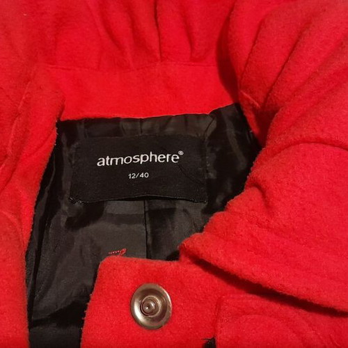 Montgomery coat with hood like new, red, size M