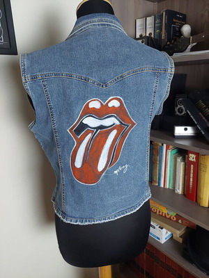 Vintage denim vest hand-painted, like new, size M