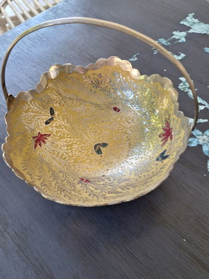 Metal Decorative Basket like new, 1960s brass with hand-painted interior