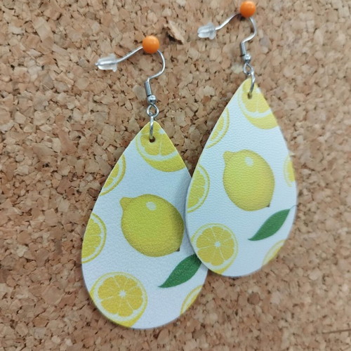 Lemon Drop earrings new, white and yellow