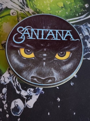 Santana Dog N Roll collector's edition in metal box like new