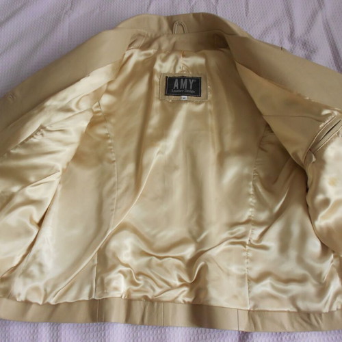 Leather jacket Amy leather design beige size XL new with tag