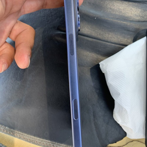 iPhone 17 Pro Max motherboard part