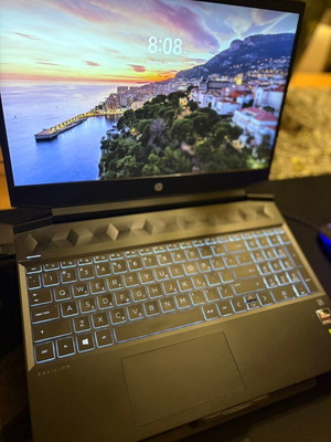 HP Pavilion gaming laptop like new, Ryzen 7 5800, 16GB RAM, 1TB SSD, GTX 1650