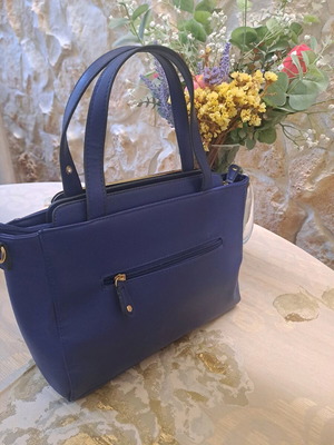 Carpisa handbag like new