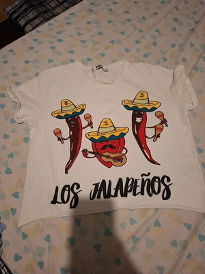 Crop top with Los Jalapeños print