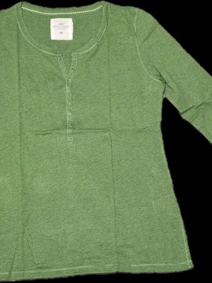 H&M blouse green used with buttons size M