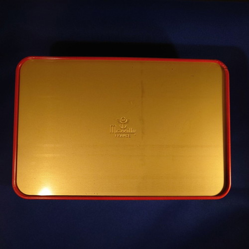 Les Muscadins metal collectible case rare like new