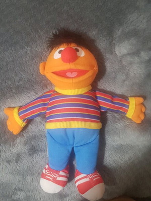 Λούτρινο Ernie από τον δρόμο του Σουσαμιού σαν καινούργιο