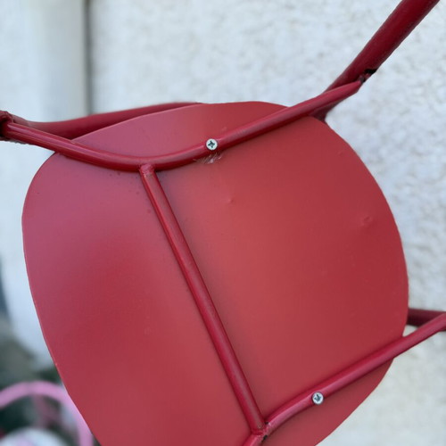 Minnie Mouse children's chair used, red metal frame