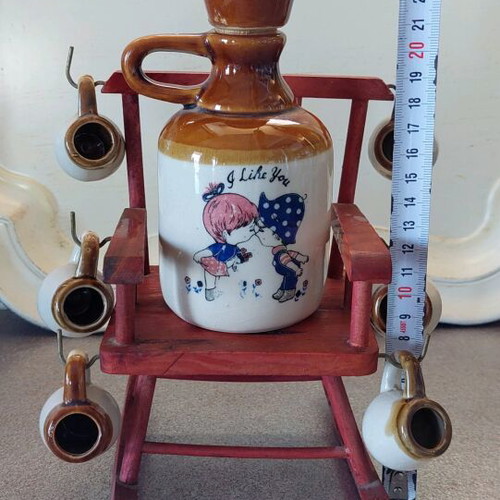 Decorative bottle with glasses like new