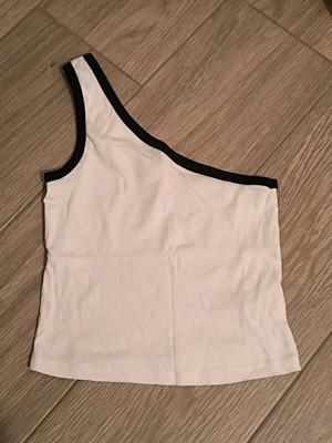 White one-shoulder top Sinsay like new