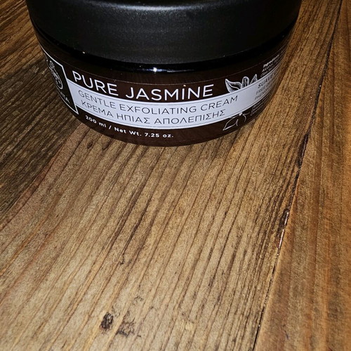 Apivita gentle exfoliating cream 200ml with jasmine scent new