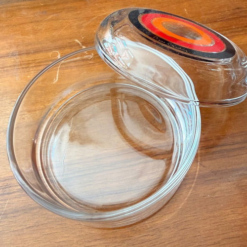 Space Age Serving Bowl like new, modern style