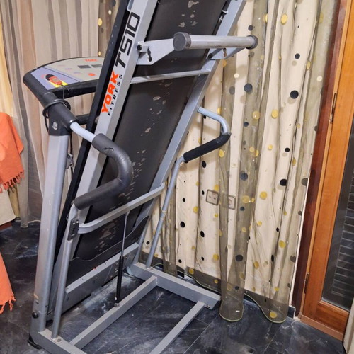 York Fitness T510 electric treadmill