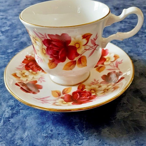 Vintage cup and saucer Royal Kent Staffordshire England 1930s