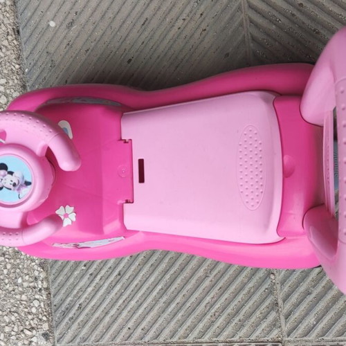 Minnie Mouse walker-car like new