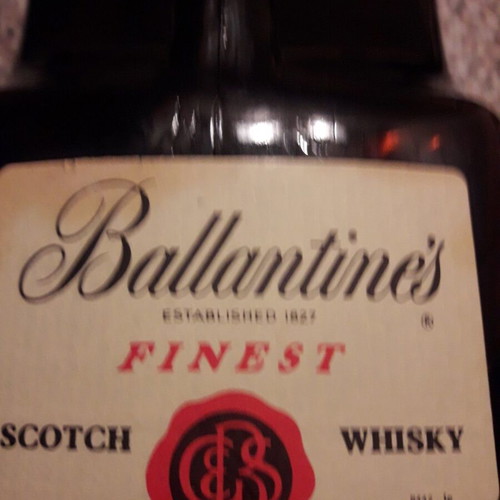 Collectible Ballantine's Finest Scotch Whisky 1750ml 40% vol sealed
