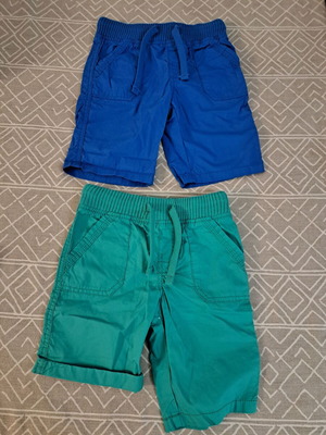 Marks and Spencer boys' shorts set 3-4 years new, blue and green