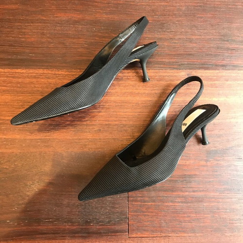 Zara black slingback pumps with textured fabric like new, size 37