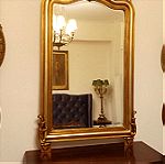  Καθρέφτης Μπαρόκ Χειροποιητος Ξυλόγλυπτος με Μπιζουτε Τζαμί Κ Φύλλο Χρυσου!Ύψος:1,44εκ Πλάτος:80εκ(Σε Άριστη Κατασταση) Είναι αρκετά παλιός έχει συντηρηθεί.