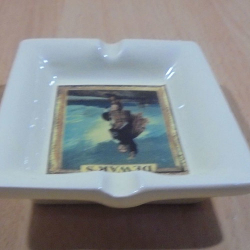 Dewar's Scotch Whisky old promotional ceramic ashtray used