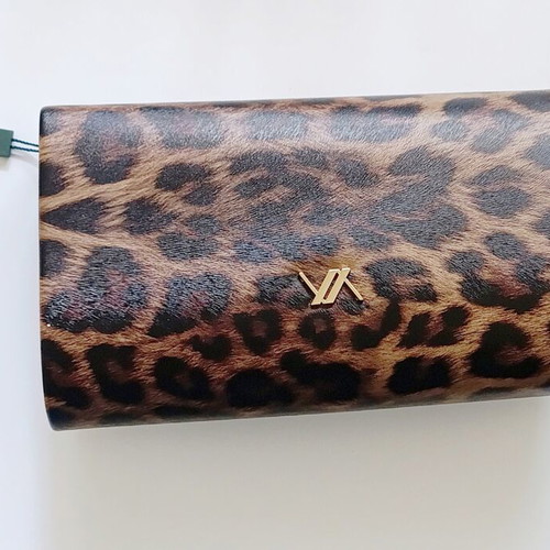 Verde shoulder bag new with chain