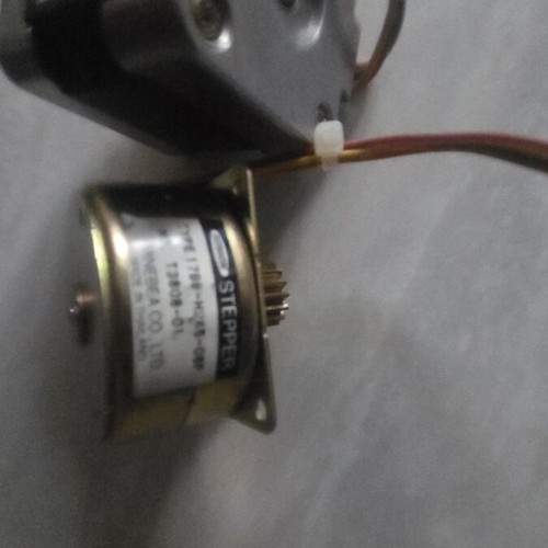 Stepper motors, set of 2