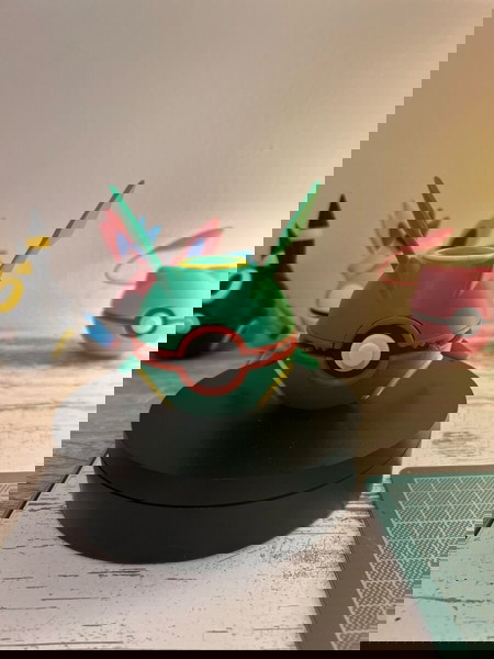 Pokeball Rayquaza